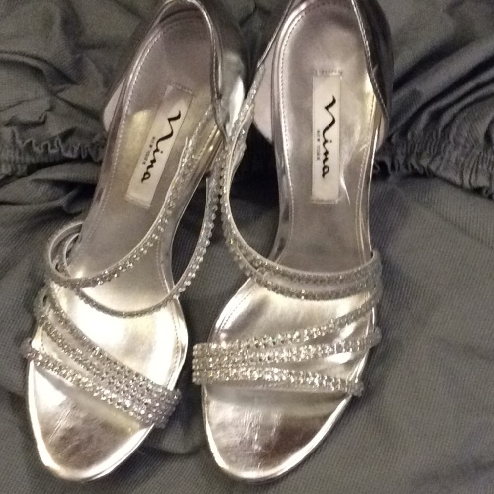 Nina silver dress shoes